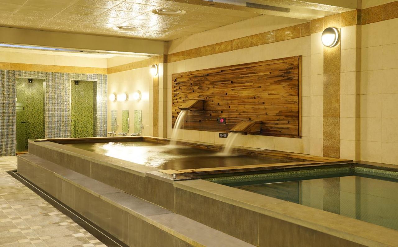 Hotel Riviera Geoje Esterno foto