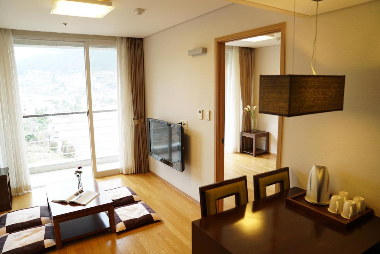 Hotel Riviera Geoje Esterno foto