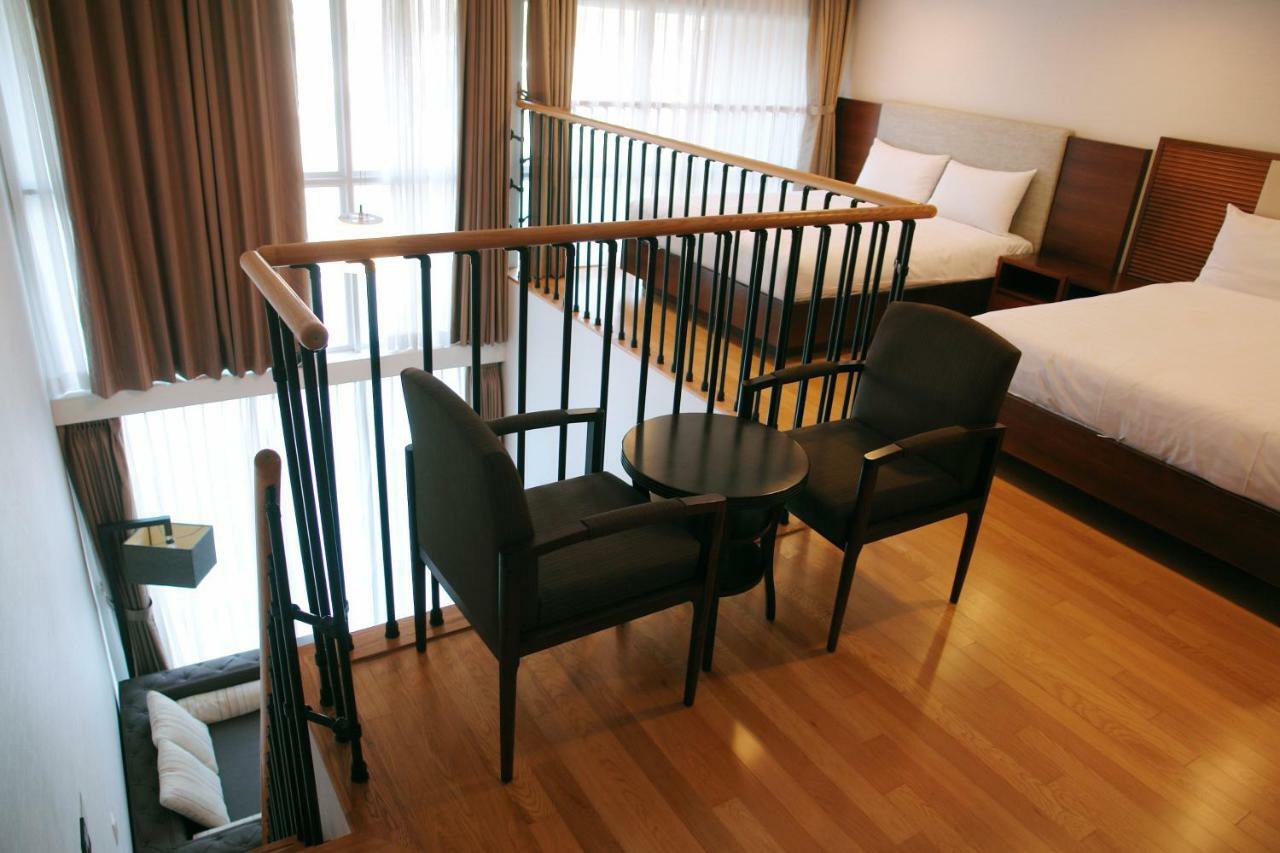 Hotel Riviera Geoje Esterno foto